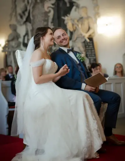 Hochzeitsfotos Wolfsburg - Ein Brautpaar bei der Trauung